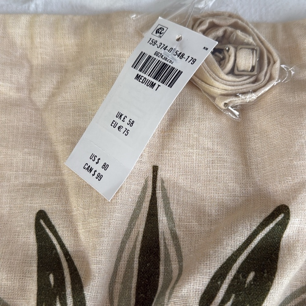 A&F Scarlett Strapless Linen-Blend Skort - Picture 3 of 4